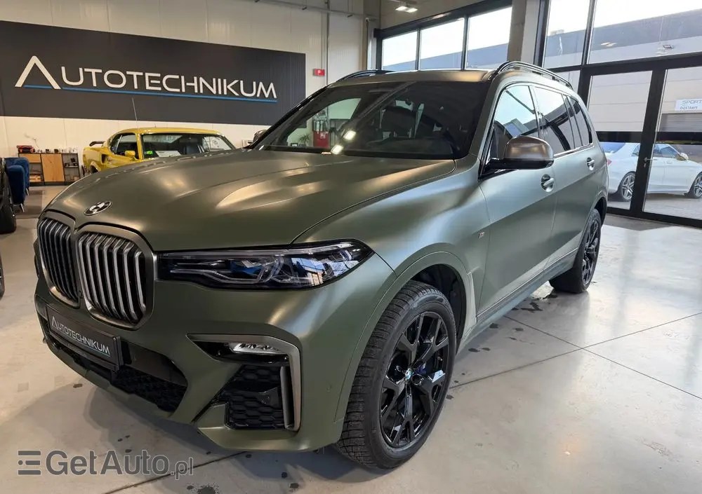 BMW X7 
