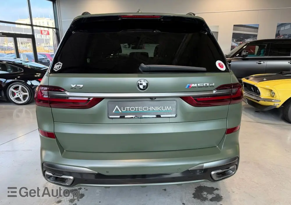 BMW X7 