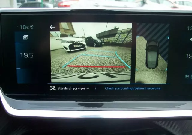 PEUGEOT 208 1.2 PureTech Allure Pack S&S EAT8