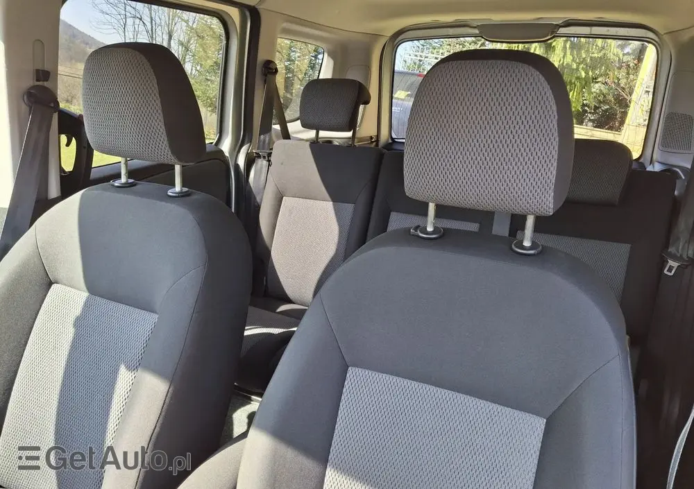 FIAT Doblo 1.6 16V Multijet Start&Stopp Dualogic Emotion Family