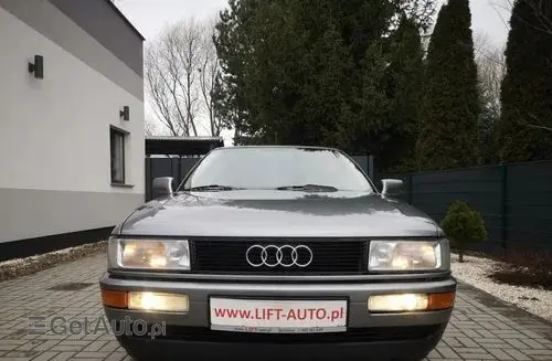 AUDI Coupe 