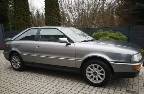 AUDI Coupe 