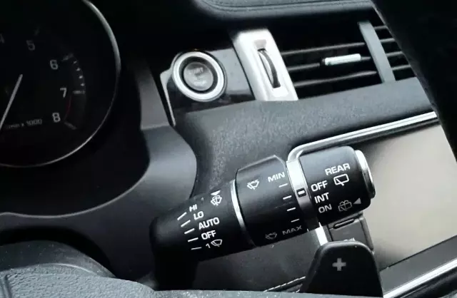 LAND ROVER Range Rover Evoque 2.0 Si4 (240 KM) AWD Automatic