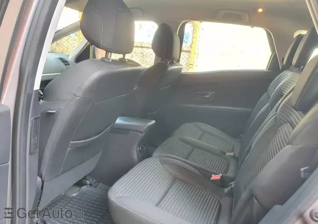 RENAULT Scenic ENERGY dCi 110 LIMITED