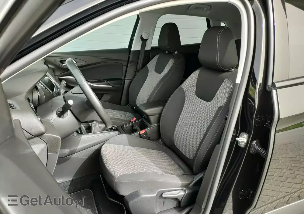 OPEL Grandland X 1.2 Start/Stop Business INNOVATION