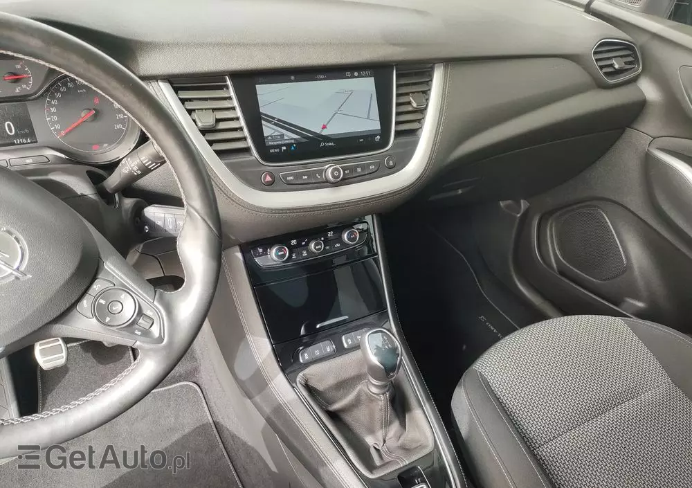 OPEL Grandland X 1.2 Start/Stop Business INNOVATION