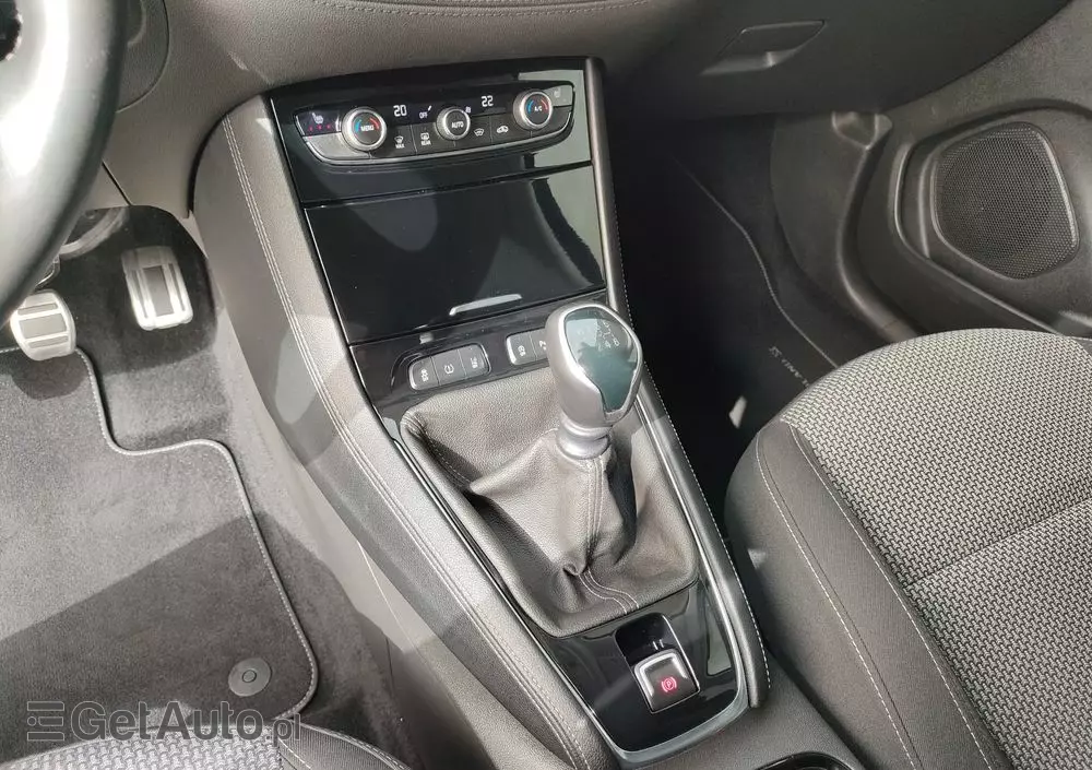 OPEL Grandland X 1.2 Start/Stop Business INNOVATION