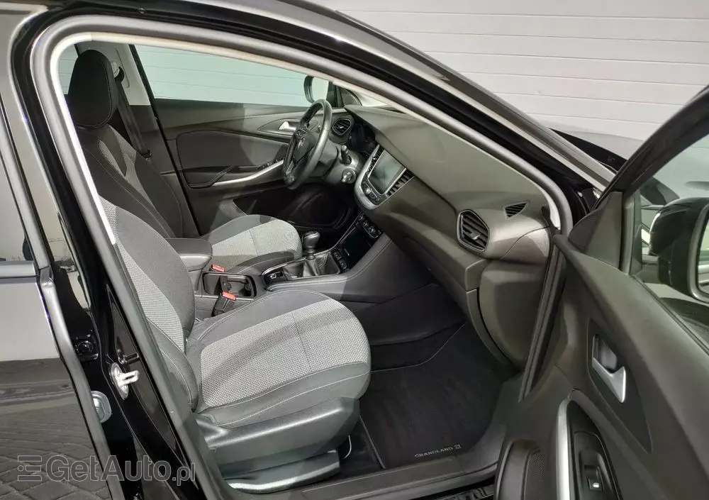 OPEL Grandland X 1.2 Start/Stop Business INNOVATION