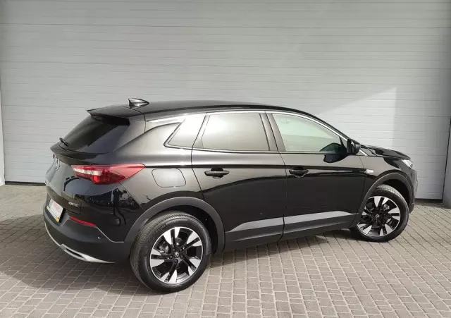 OPEL Grandland X 1.2 Start/Stop Business INNOVATION