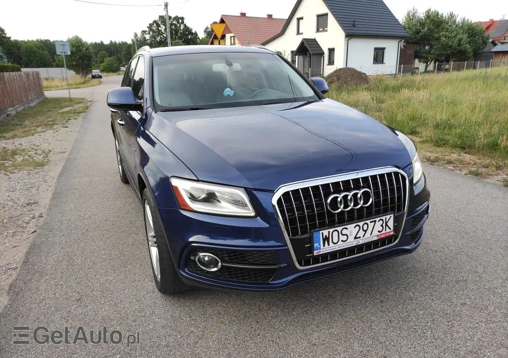 AUDI Q5 