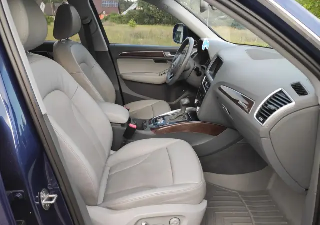 AUDI Q5 