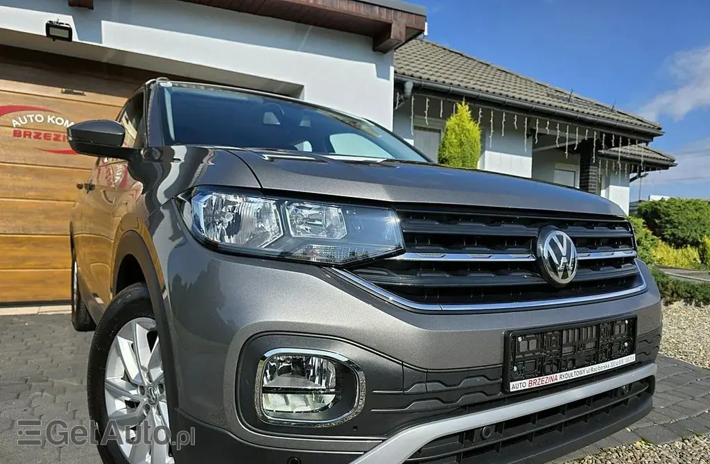 VOLKSWAGEN T-Cross 