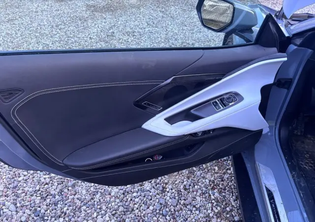 CHEVROLET Corvette Stingray 2LT 6.2 V8 Automatik