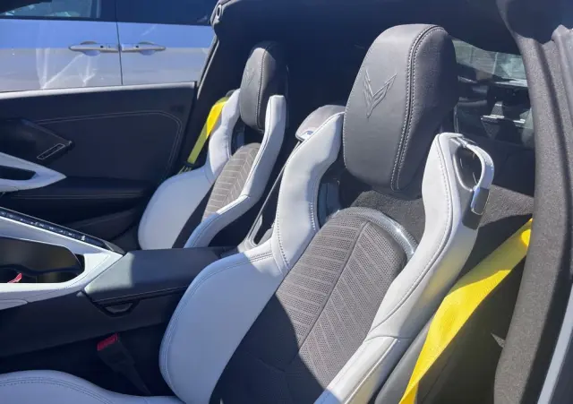 CHEVROLET Corvette Stingray 2LT 6.2 V8 Automatik