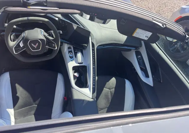 CHEVROLET Corvette Stingray 2LT 6.2 V8 Automatik