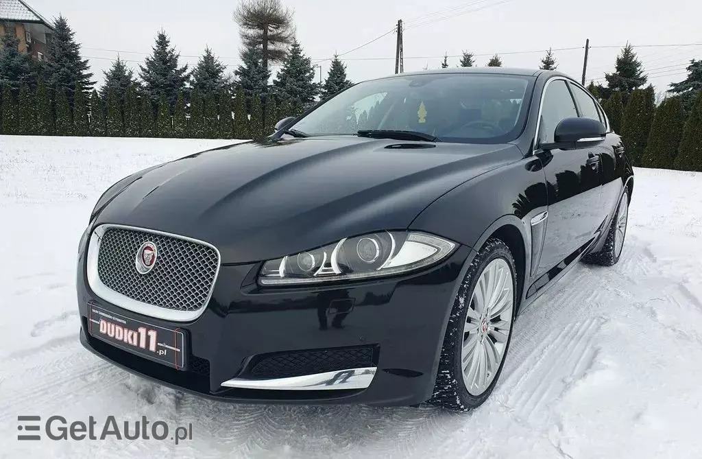 JAGUAR XF 