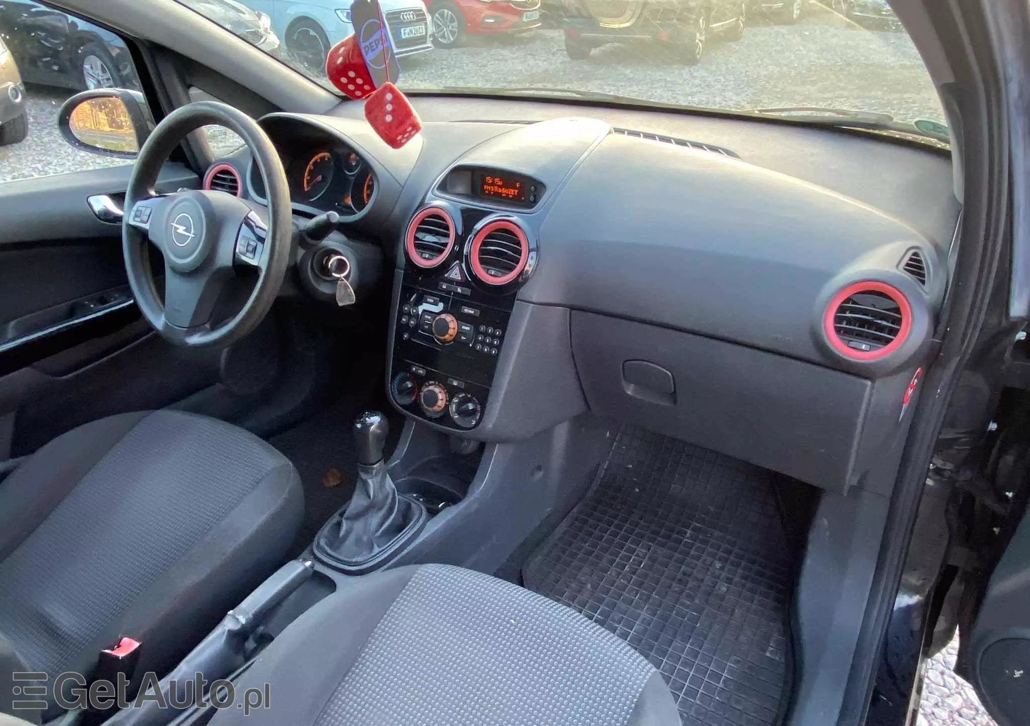 OPEL Corsa 1.2 16V Catch me