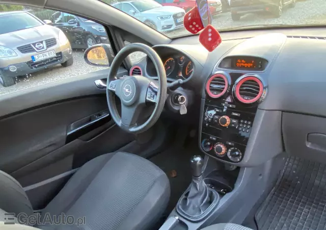 OPEL Corsa 1.2 16V Catch me