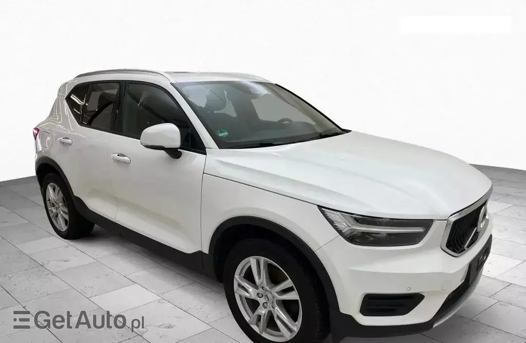 VOLVO Xc 40 