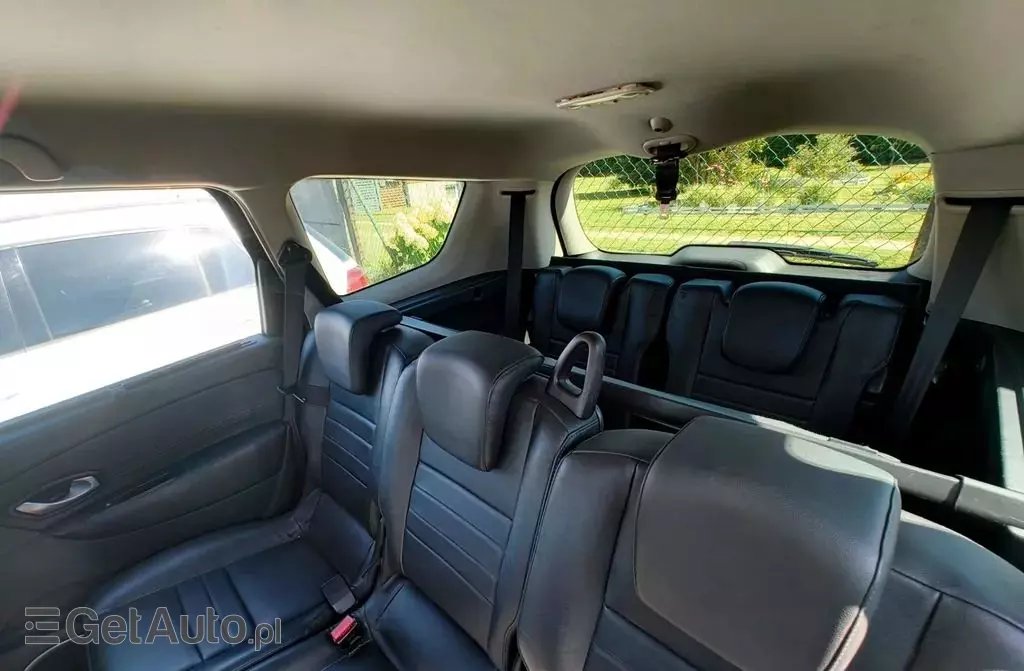 RENAULT Grand Scenic 