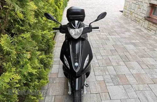 PIAGGIO New FLY 125 