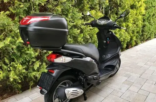 PIAGGIO New FLY 125 