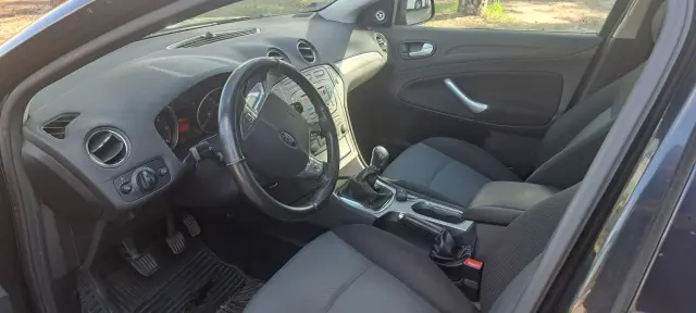 FORD Mondeo Trend