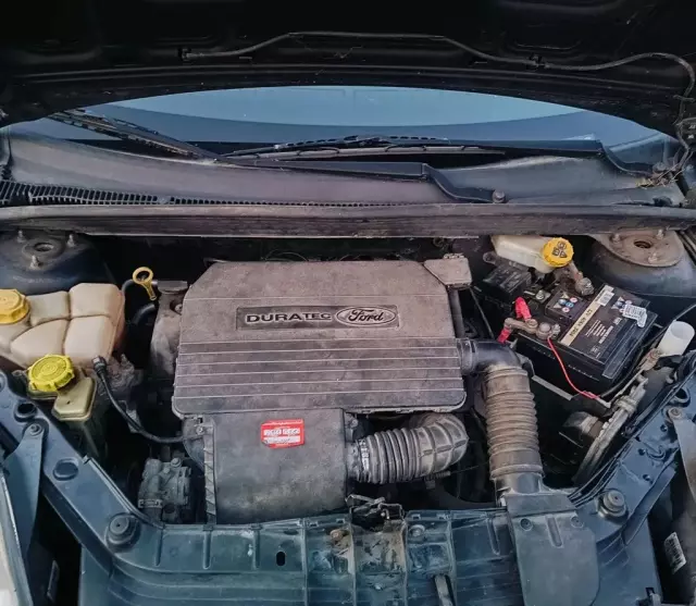 FORD Fiesta 1.4 Duratec (80 KM)