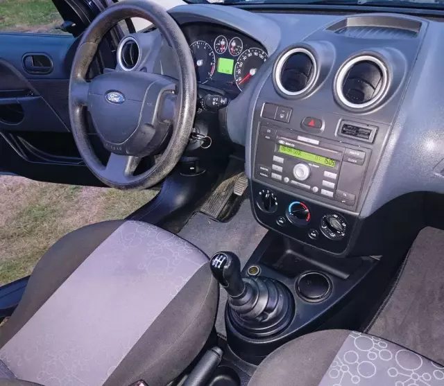 FORD Fiesta 1.4 Duratec (80 KM)