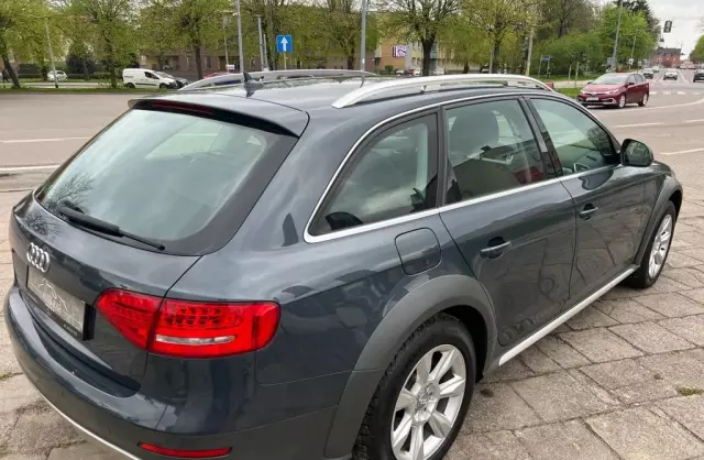 AUDI A4 3.0 TDI V6 (240 KM) quattro DPF