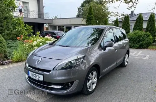 RENAULT Grand Scenic 