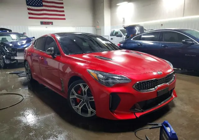 KIA Stinger 