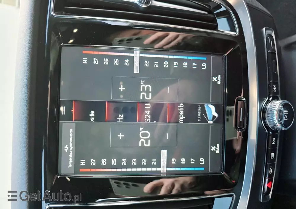 VOLVO V60 D3 Momentum Pro