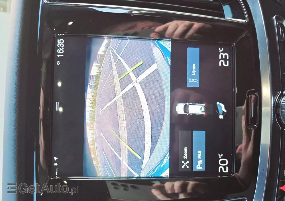 VOLVO V60 D3 Momentum Pro