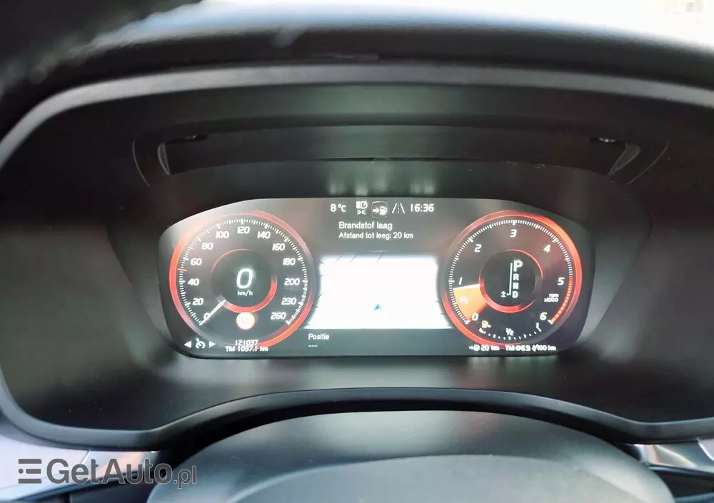 VOLVO V60 D3 Momentum Pro