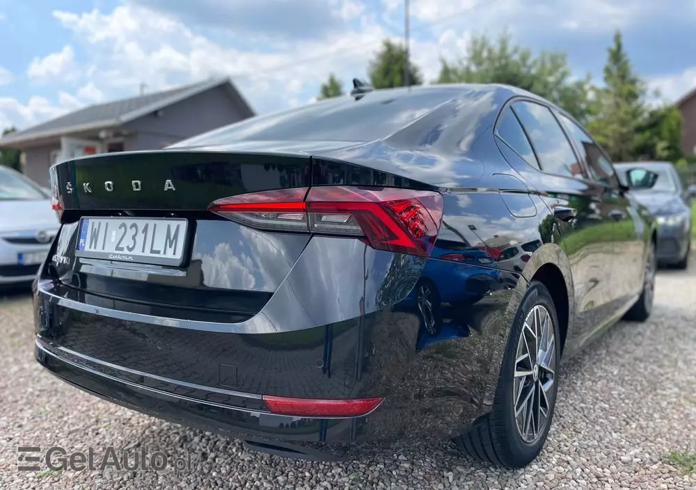 SKODA Octavia 1.0 TSI Ambition