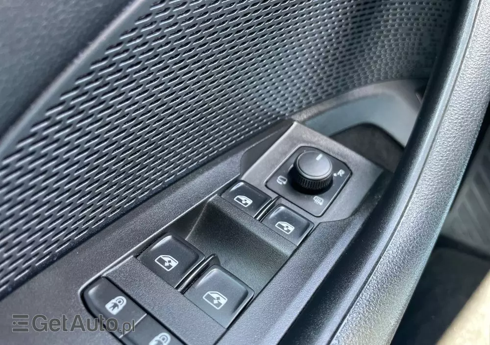 SKODA Octavia 1.0 TSI Ambition