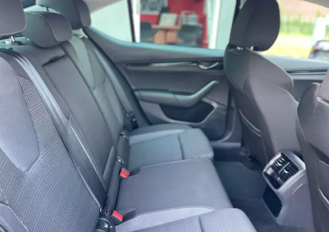 SKODA Octavia 1.0 TSI Ambition