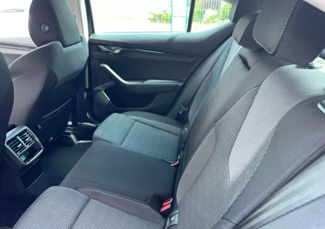 SKODA Octavia 1.0 TSI Ambition