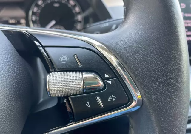 SKODA Octavia 1.0 TSI Ambition