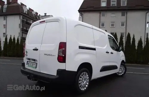 TOYOTA Proace City 