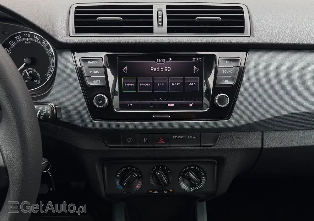 SKODA Fabia 1.0 Active