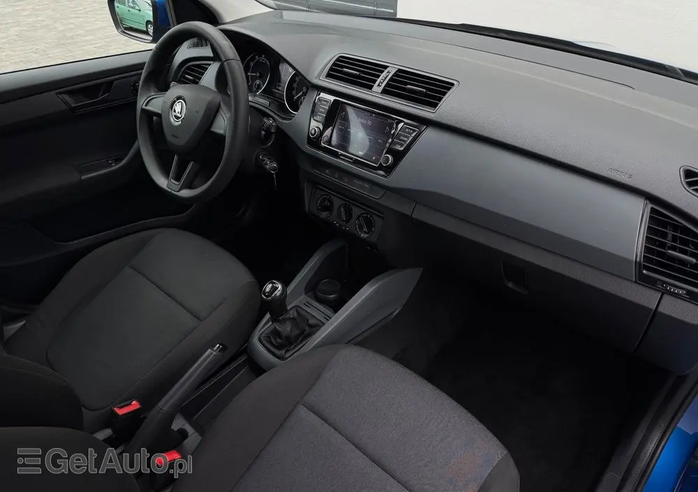 SKODA Fabia 1.0 Active