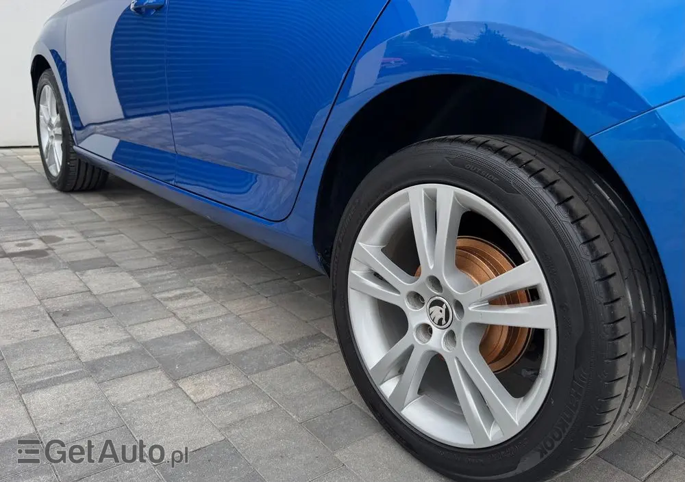 SKODA Fabia 1.0 Active