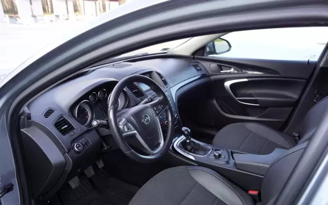 OPEL Insignia 2.0 CDTI Active