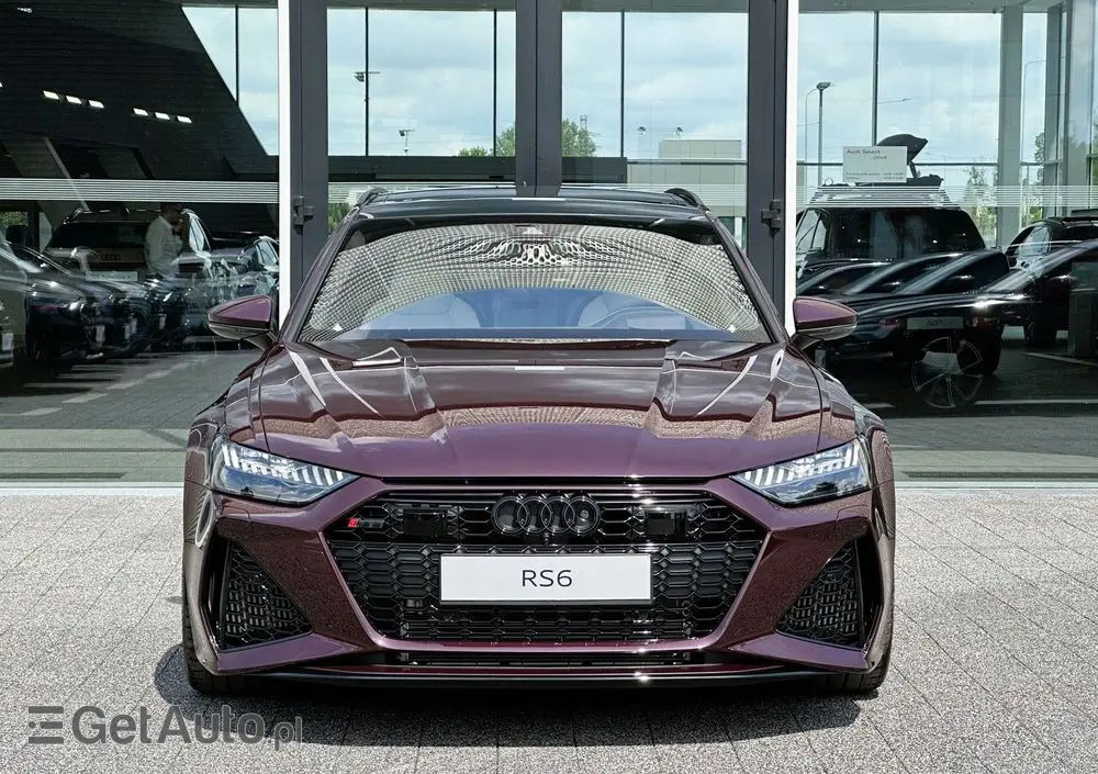 AUDI RS6 Avant 