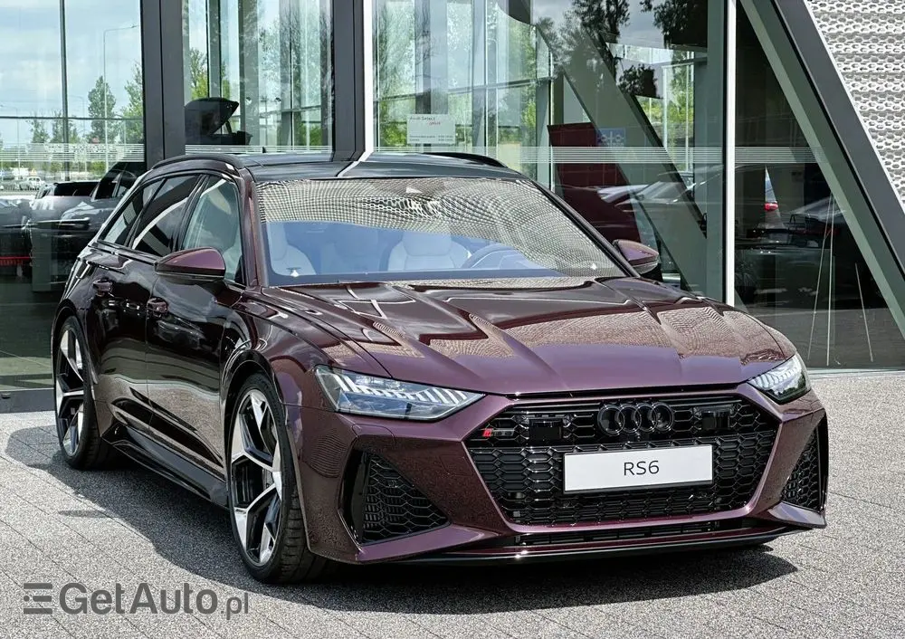 AUDI RS6 Avant 