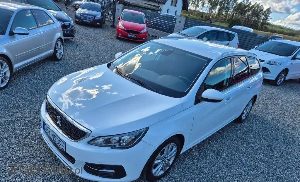 PEUGEOT 308 