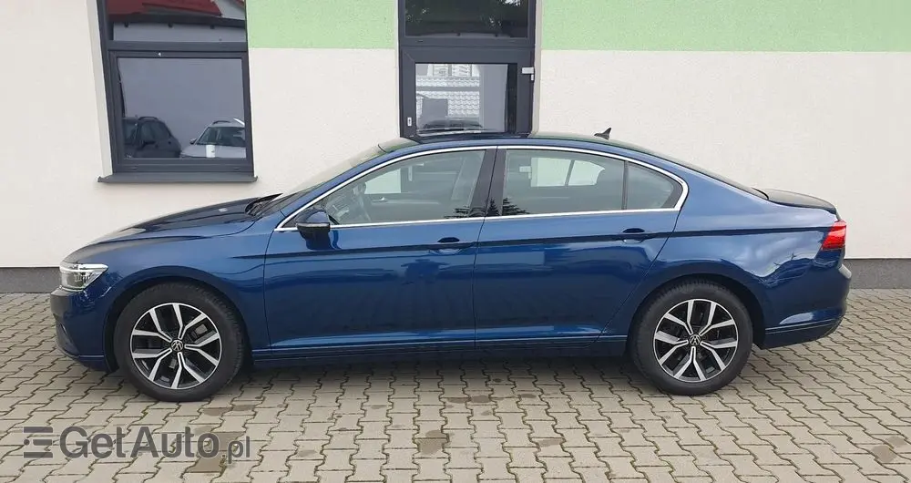 VOLKSWAGEN Passat 2.0 TSI Business DSG