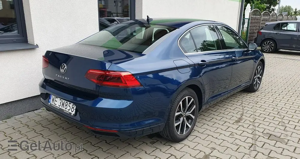 VOLKSWAGEN Passat 2.0 TSI Business DSG